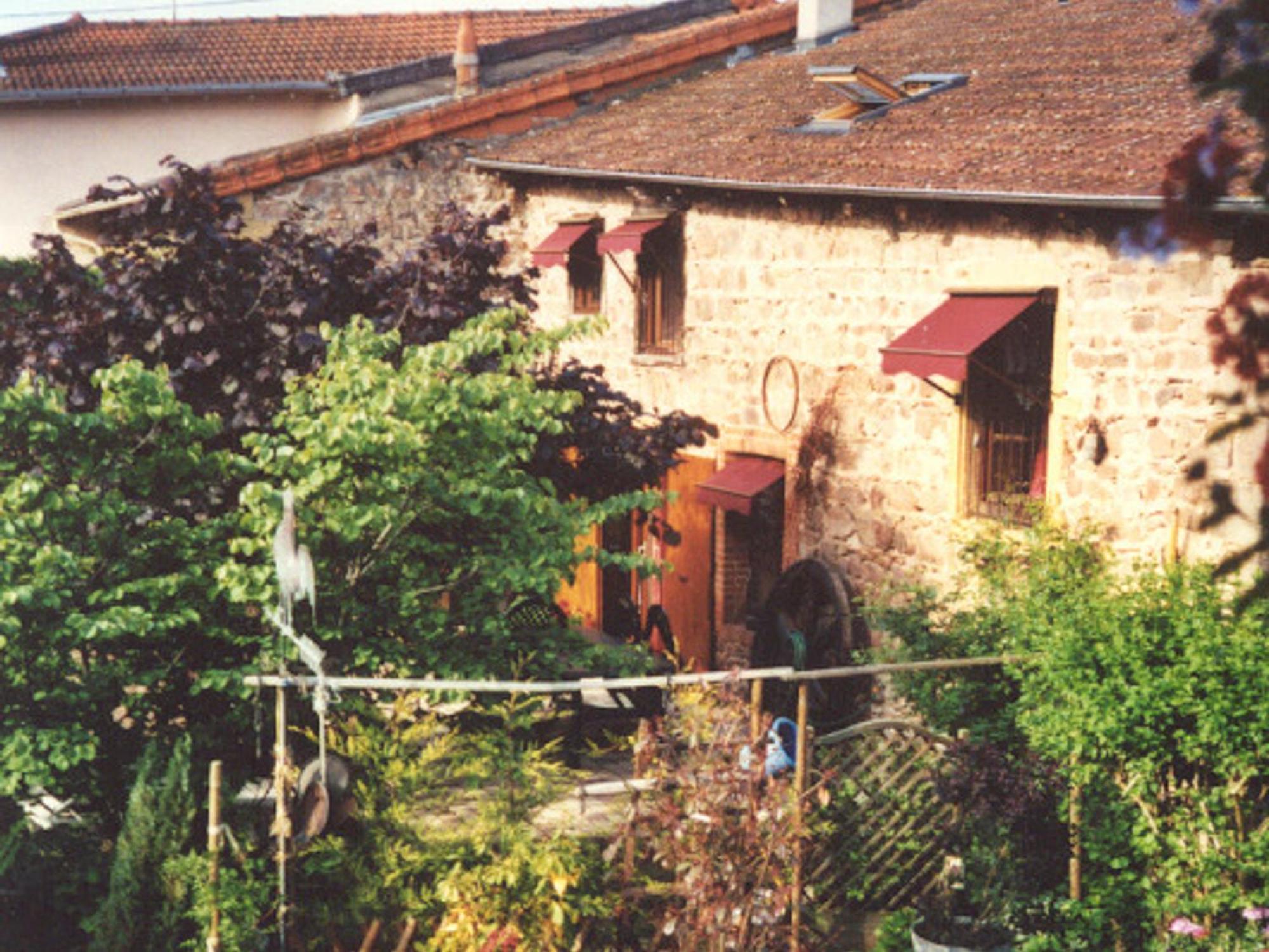 Gite Charmant Avec Jardin Privatif, Proche Sites Historiques Et Activites De Plein Air - Fr-1-496-183 Cuinzier Экстерьер фото
